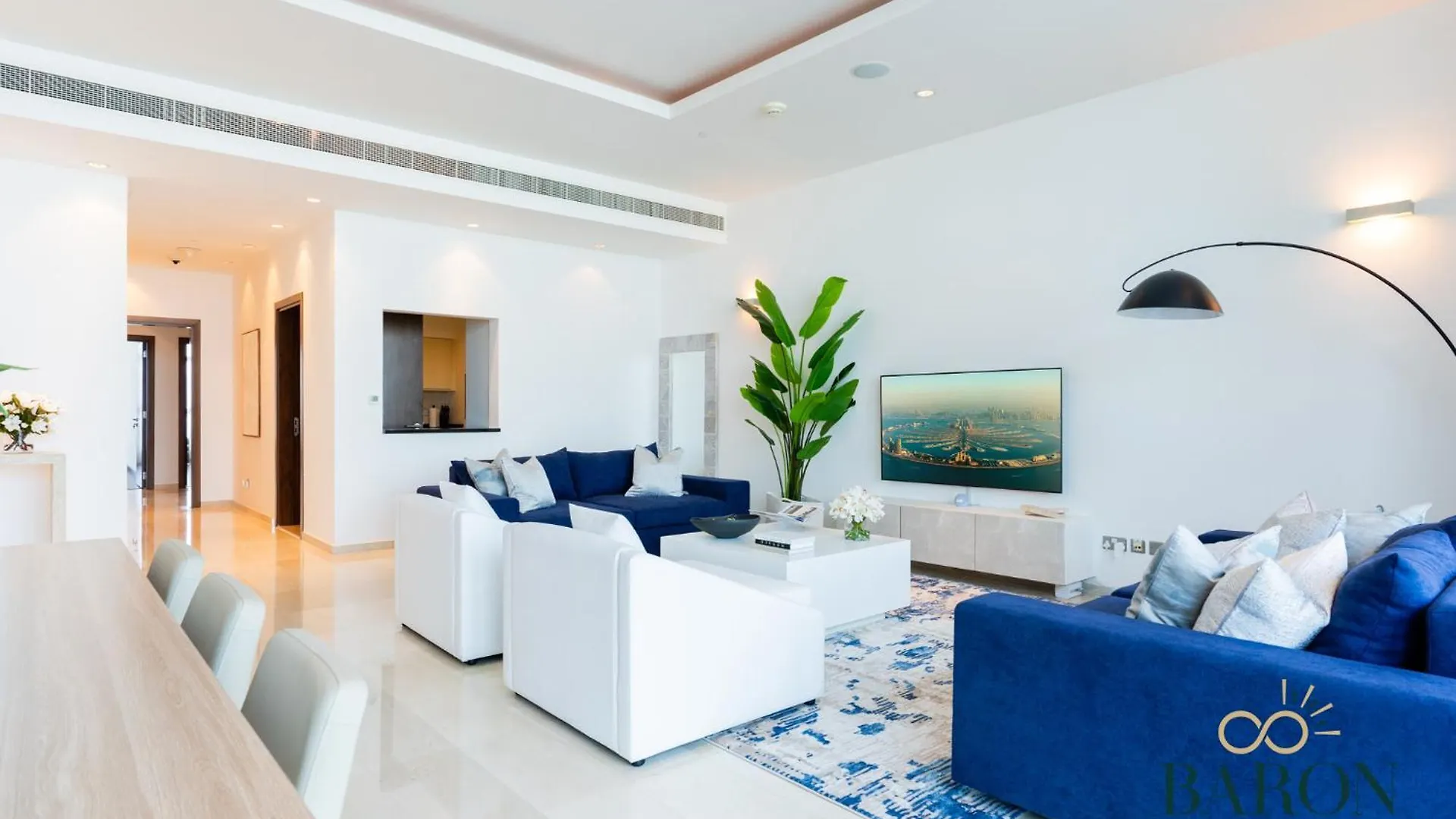 Large Waterfront Property 105 Apartment Dubai
