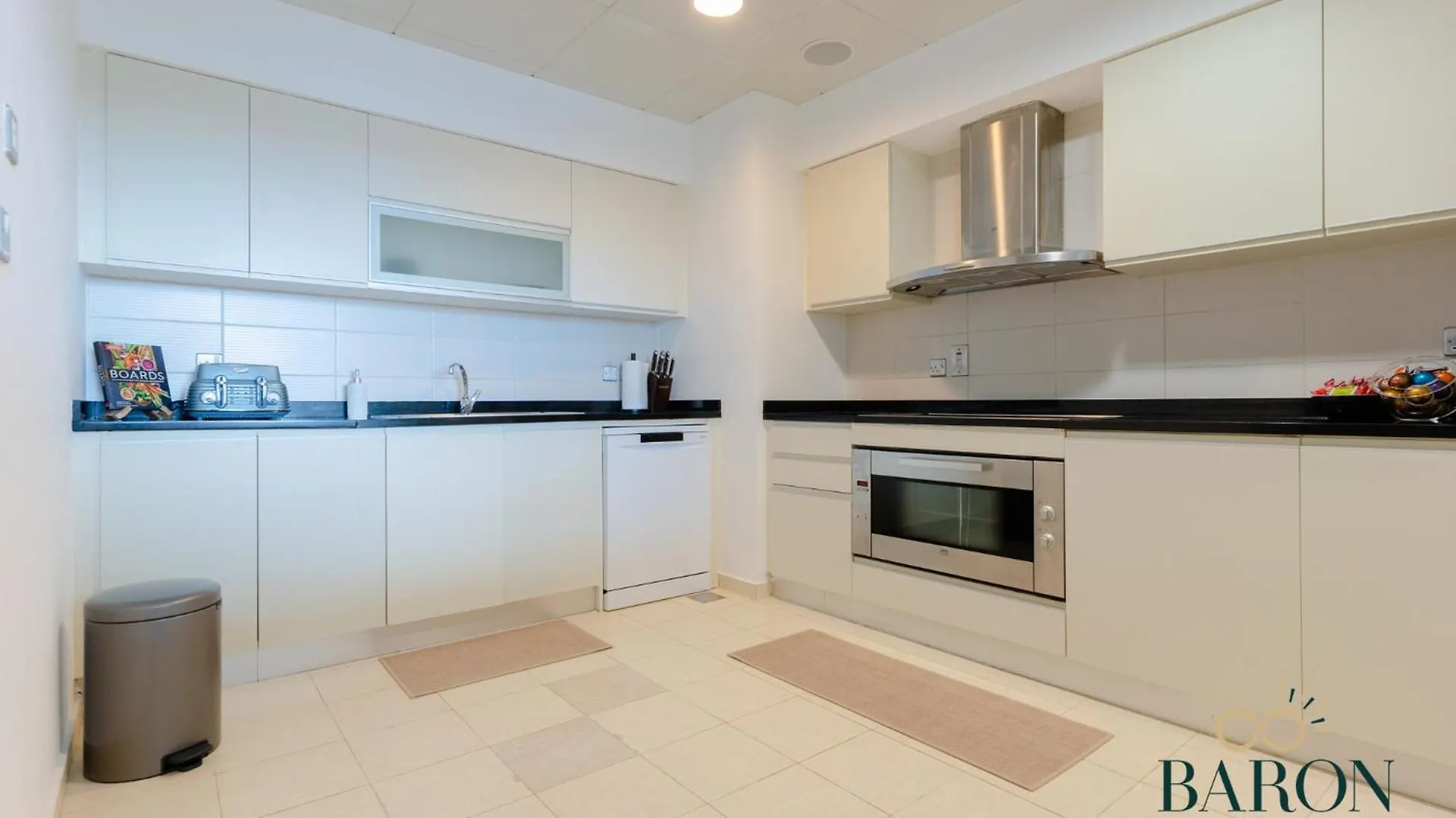 Large Waterfront Property 105 Ντουμπάι